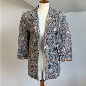Vintage carpet blazer perfect condition